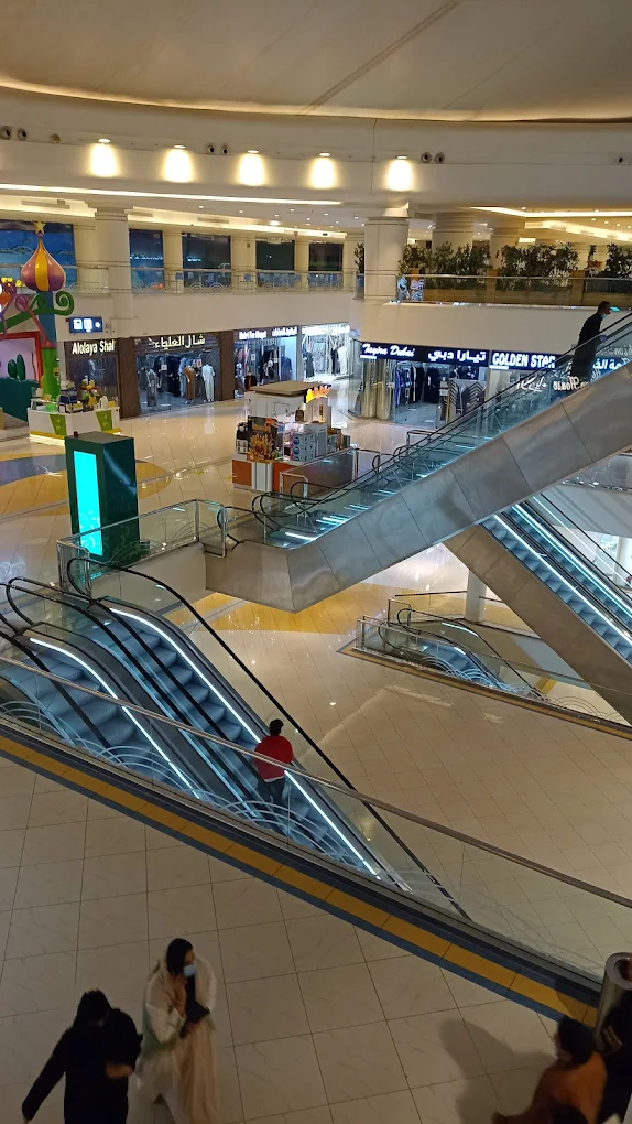 Royal mall